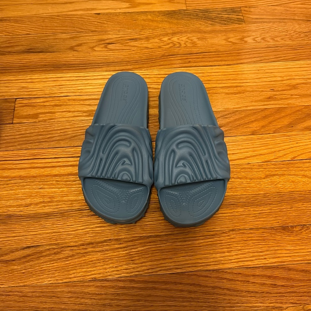 Salehbembury Slides size 10